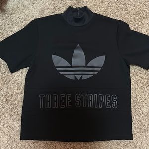 Never worn adidas black shirt